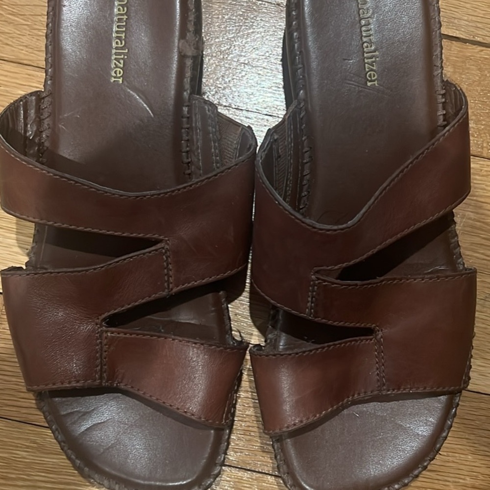 Naturalizer Women's Brown Sandals